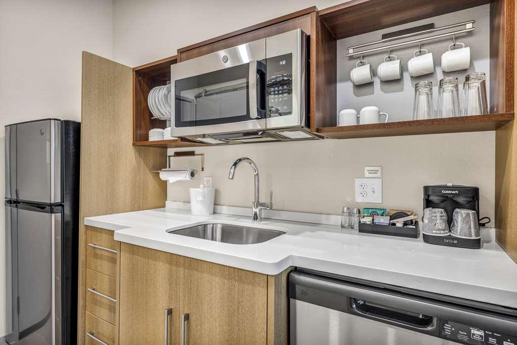 Home2 Suites By Hilton Raleigh West Lenovo Center Room photo