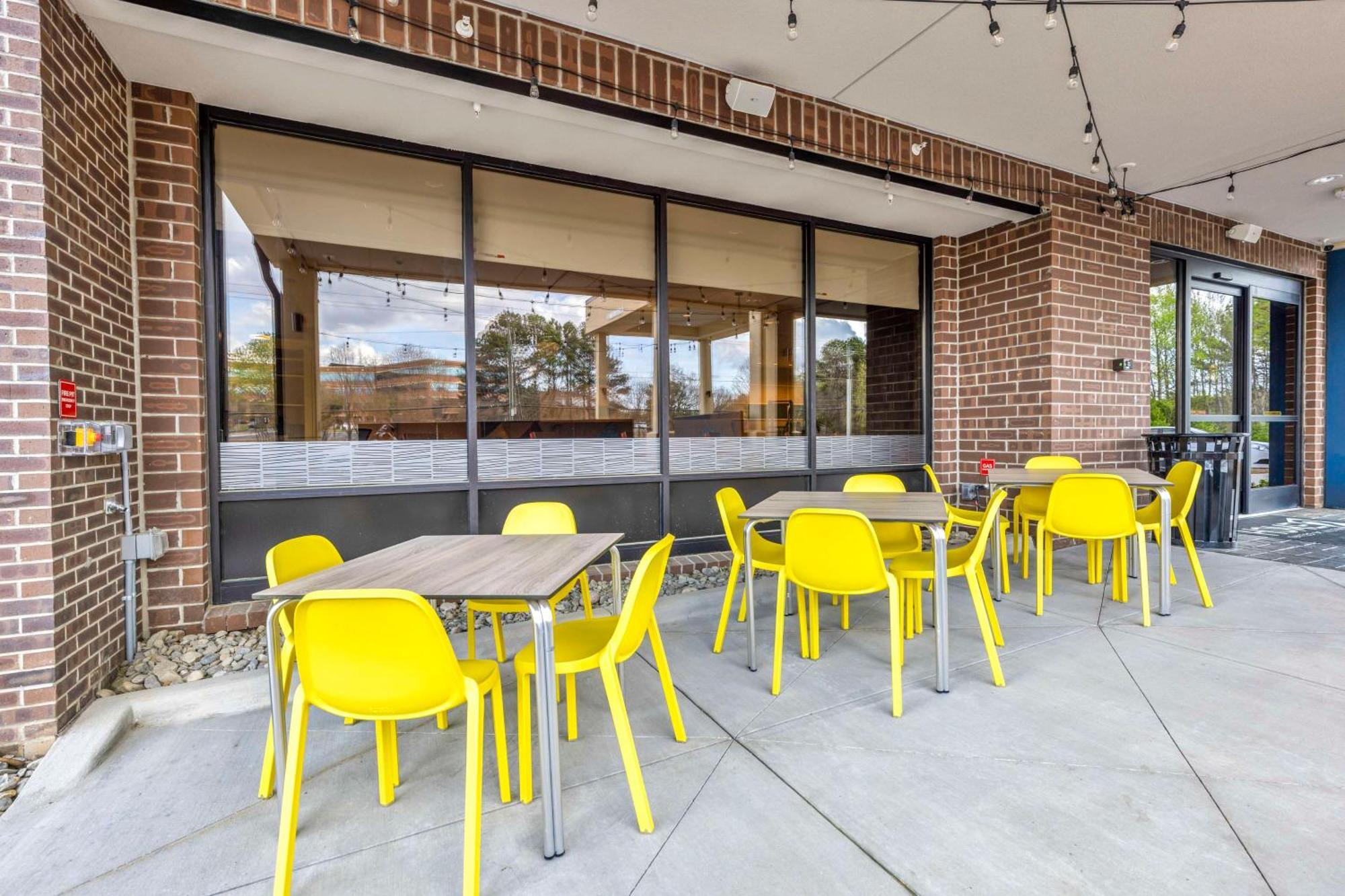 Home2 Suites By Hilton Raleigh West Lenovo Center Exterior photo