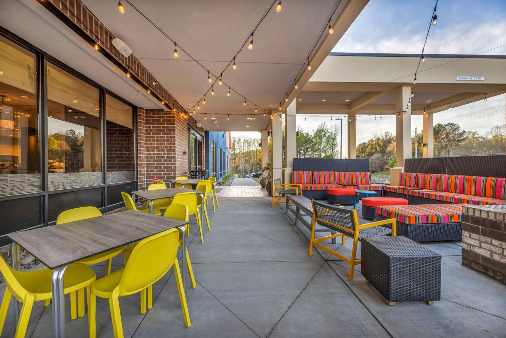 Home2 Suites By Hilton Raleigh West Lenovo Center Exterior photo